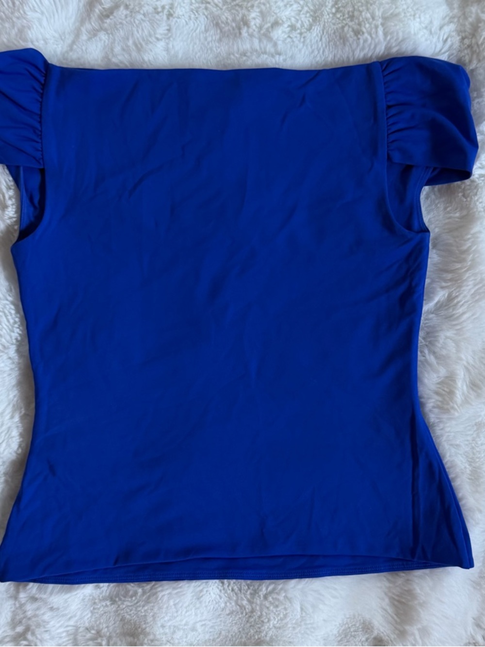 Aritzia ORIGINAL CONTOUR RAVISH TOP
ABLAZE BLUE, Size: M - Picture 2 of 5